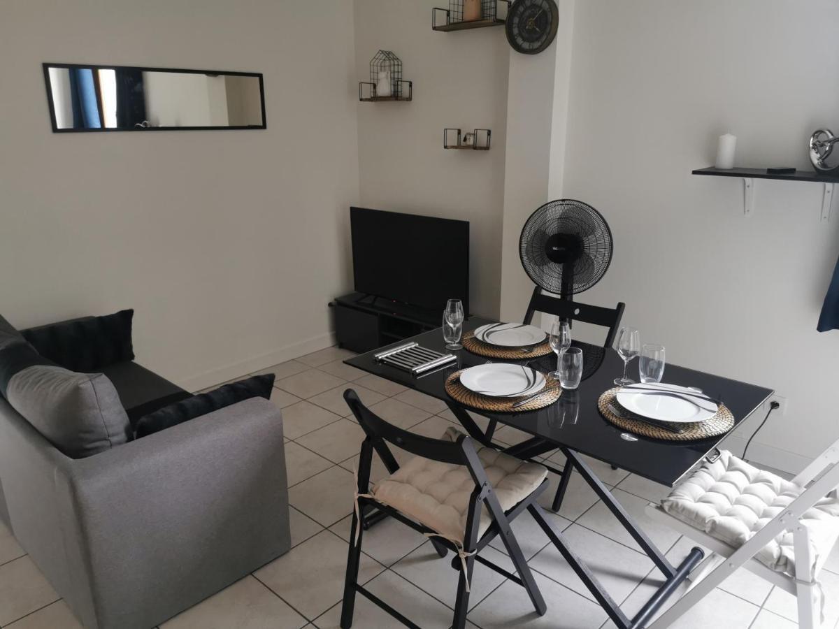 Charmant Appartement A 1 Minute Du Lac Annecy Eksteriør bilde